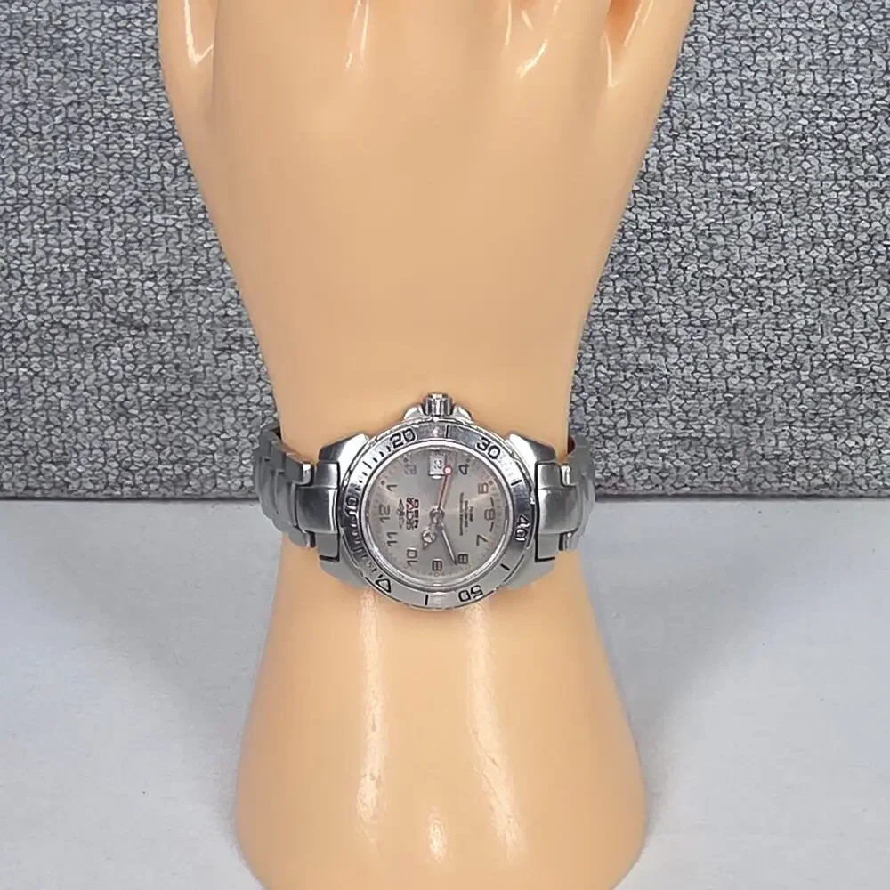 SECTOR 450 STAINLESS DIVER WATCH – VINTAGE 90's – SWISS MADE – SAPPHIRE CRYSTAL